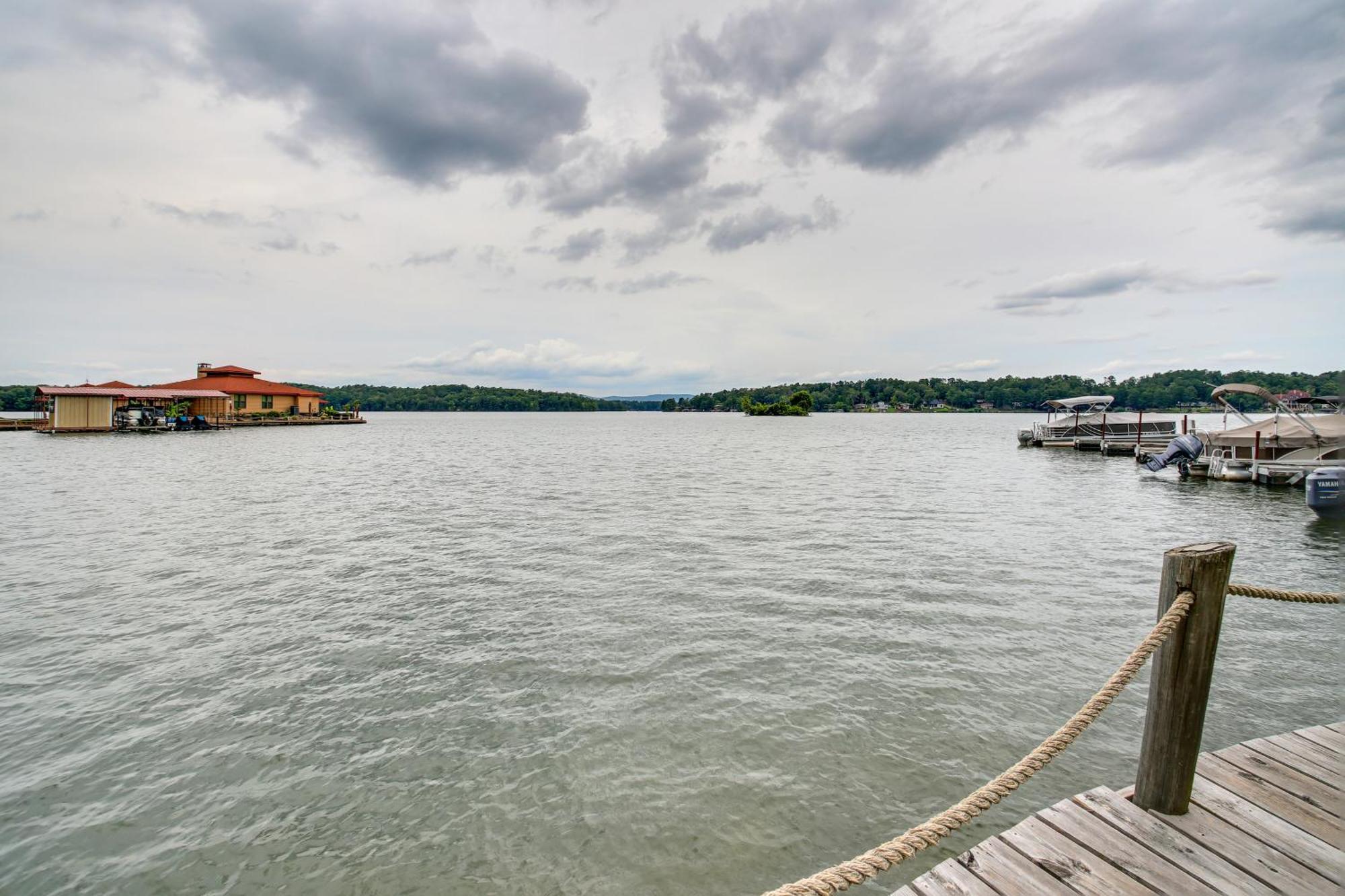 Spacious Hot Springs Penthouse Stunning Lake View Exterior foto